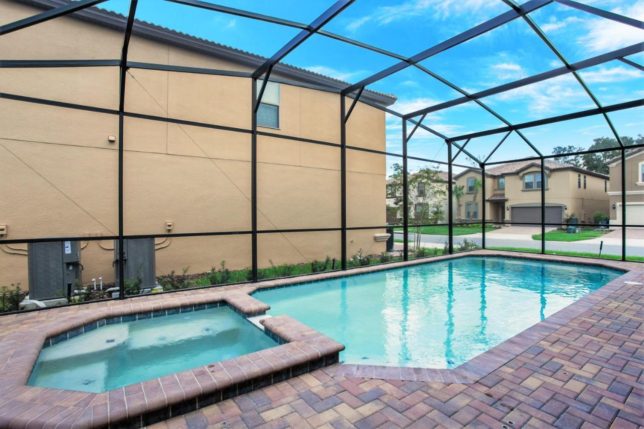 8 Bedroom, 6 Bathroom Upscale Villa Near All The Fun In Kissimmee Exterior foto